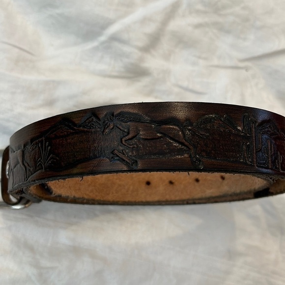 Handmade Leather Belt Horse Design - Picture 1 of 8